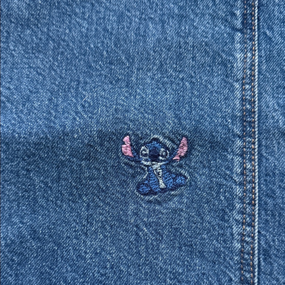Embroidered Wide-Leg Jeans - Picture 2 of 5